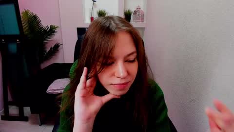 horror flying on the wings of the night.... online show from December 2024 05:37:01 AM