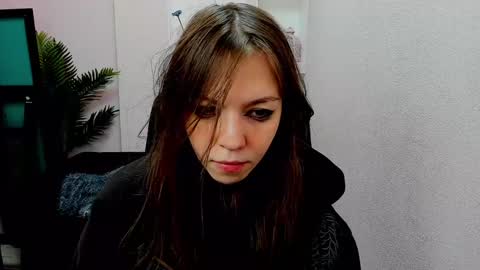 horror flying on the wings of the night.... online show from January 2025 07:17:01 AM