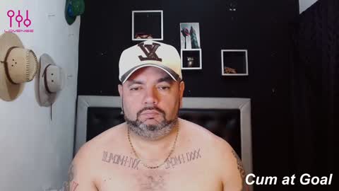 Carlos online show from January 2025 03:54:01 PM