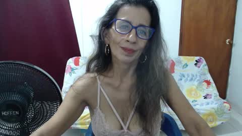 luz  online show from February 2025 03:45:02 AM