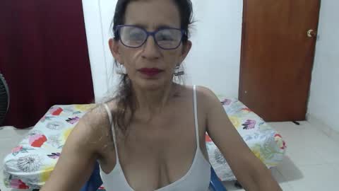 luz  online show from September 2025 02:59:02 AM