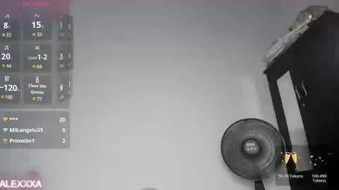 Snapshot of pervertt_mommy chatting on September 2025 09:14:01 PM Alexandra online show from September 2025 09:14:01 PM