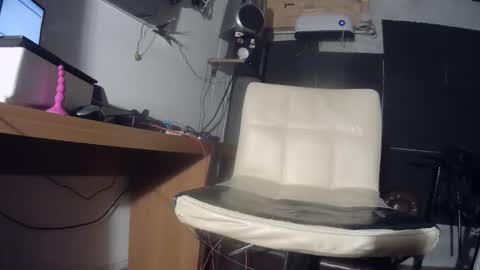 kinkypervxxx online show from October 2025 09:45:01 PM