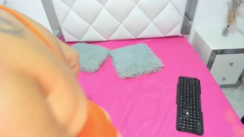 Susanna Tentation  online show from September 2025 11:54:01 AM