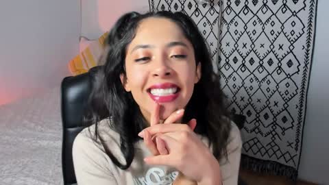 Rose online show from January 2025 10:30:02 PM