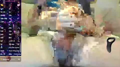 Snapshot of petardo_ chatting on December 2024 04:29:02 PM Petardo online show from December 2024 04:29:02 PM