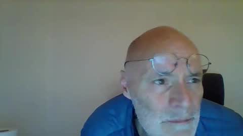 peter19599 online show from September 2025 11:16:02 PM