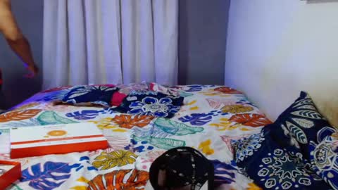 peter online show from October 2025 03:40:02 AM