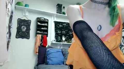 Emeri online show from October 2025 05:19:01 AM