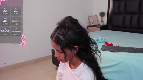 Esther online show from December 2024 12:30:02 PM