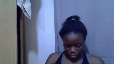 Snapshot of petite_melan chatting on September 2025 03:35:02 PM petite_melan online show from September 2025 03:35:02 PM
