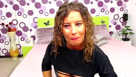 Snapshot of petitealyssa chatting on January 2025 11:32:02 AM Alyssa online show from January 2025 11:32:02 AM