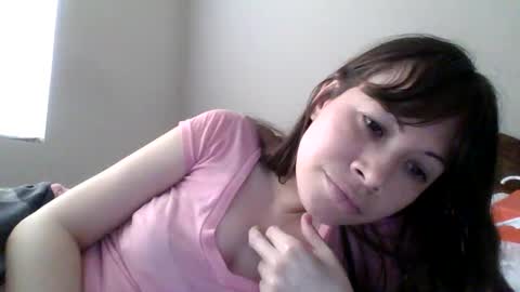 Snapshot of petitedoll30 chatting on October 2025 08:40:01 PM Petitedoll30 online show from October 2025 08:40:01 PM