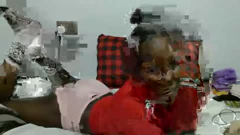 Snapshot of petitegirly12 chatting on March 2025 07:29:02 PM petitegirly12 online show from March 2025 07:29:02 PM