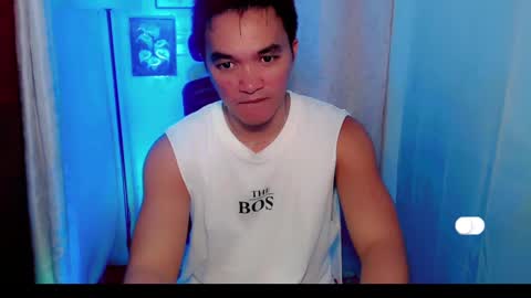 Snapshot of petitehugecockxnxxx chatting on January 2025 01:37:02 PM Call me jake online show from January 2025 01:37:02 PM