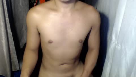 Snapshot of petitehugecockxnxxx chatting on February 2025 01:11:01 AM Call me jake online show from February 2025 01:11:01 AM