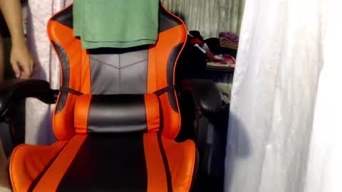 Snapshot of petitehugecockxnxxx chatting on February 2025 05:13:02 AM Call me jake online show from February 2025 05:13:02 AM