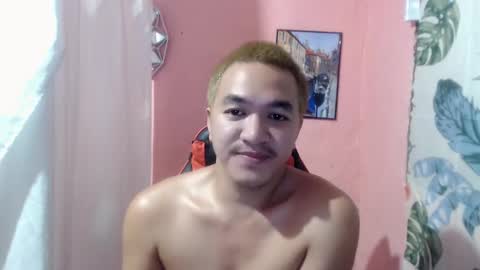 Snapshot of petitehugecockxnxxx chatting on September 2025 03:23:01 PM Call me jake online show from September 2025 03:23:01 PM