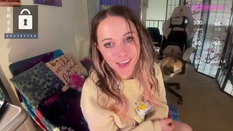 Snapshot of petitejewel chatting on March 2025 04:46:02 PM Jules online show from March 2025 04:46:02 PM