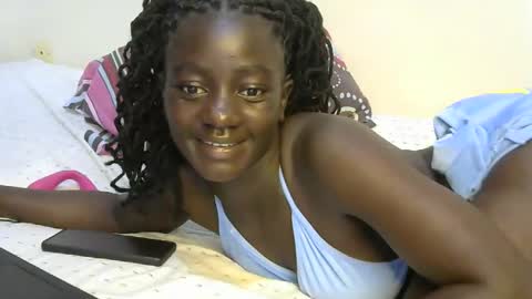 Snapshot of petitte_gyaal chatting on October 2025 04:27:02 PM petitte_gyaal online show from October 2025 04:27:02 PM