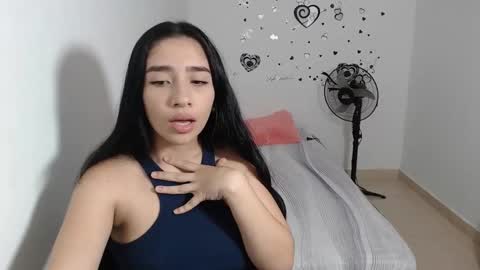 Alexia online show from January 2025 07:56:02 PM