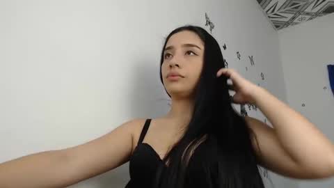 Alexia online show from January 2025 10:26:01 PM