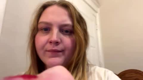Snapshot of phatassblond chatting on January 2025 01:23:02 AM PhatAssBlond online show from January 2025 01:23:02 AM
