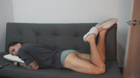 Snapshot of philip_dalton chatting on October 2025 07:02:01 PM Philip Dalton online show from October 2025 07:02:01 PM