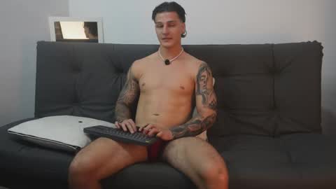 Snapshot of philip_dalton chatting on October 2025 11:50:04 PM Philip Dalton online show from October 2025 11:50:04 PM