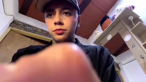 Snapshot of phillip_brownn chatting on September 2025 11:48:01 AM PHILLIP online show from September 2025 11:48:01 AM