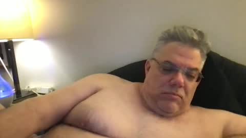 Snapshot of phlpjd chatting on December 2024 04:53:02 AM phlpjd online show from December 2024 04:53:02 AM