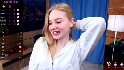 Snapshot of phyllisearney chatting on January 2025 04:57:02 AM Hann G. Jones online show from January 2025 04:57:02 AM