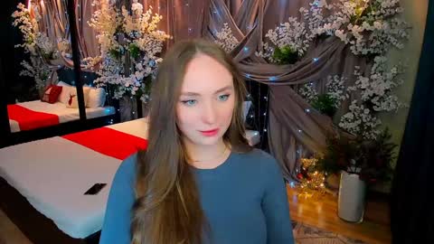 Emelie online show from December 2024 10:33:02 PM