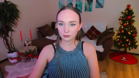Emelie online show from January 2025 07:19:02 AM