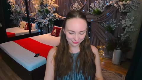 Emelie online show from January 2025 10:28:02 PM