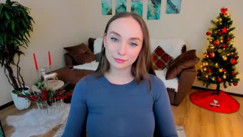 Emelie online show from January 2025 10:24:01 PM