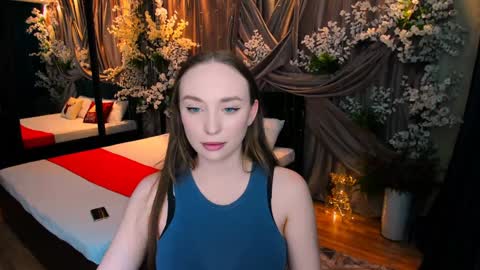 Emelie online show from January 2025 10:38:01 PM