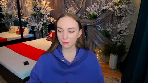 Emelie online show from January 2025 06:18:01 PM