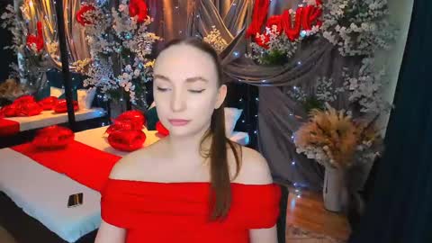 Emelie online show from February 2025 10:22:01 AM