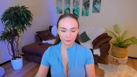 Emelie online show from February 2025 10:31:02 PM
