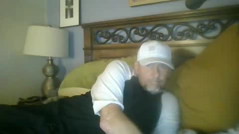 pierce702702 online show from December 2024 09:52:02 PM