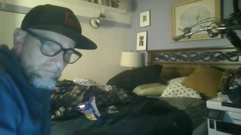 pierce702702 online show from February 2025 05:36:01 AM