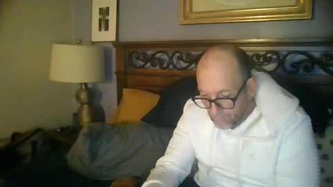 pierce702702 online show from March 2025 08:33:02 AM