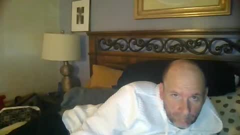 pierce702702 online show from March 2025 09:18:02 PM
