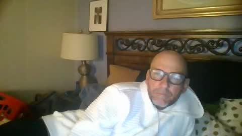 pierce702702 online show from March 2025 07:01:02 AM