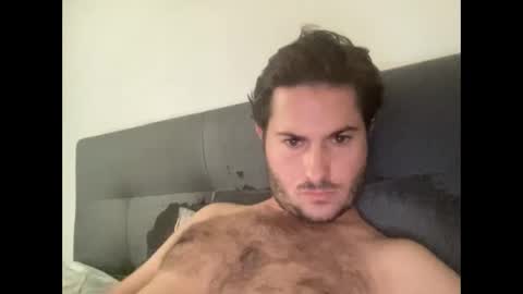 Snapshot of pierrot462900 chatting on October 2025 01:31:01 PM pierrot462900 online show from October 2025 01:31:01 PM