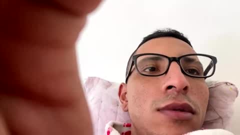 pieter_bram online show from September 2025 08:03:01 PM