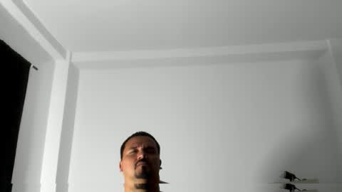 pikoro_gomez online show from October 2025 01:50:01 AM