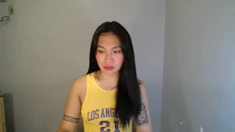 Snapshot of pinay_jenxx chatting on September 2025 10:37:01 AM Jen online show from September 2025 10:37:01 AM