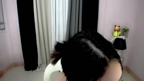 maxine online show from October 2025 10:49:02 AM